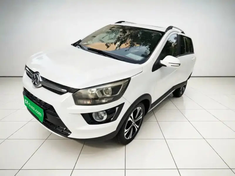 BAIC Senova X25, 2016
