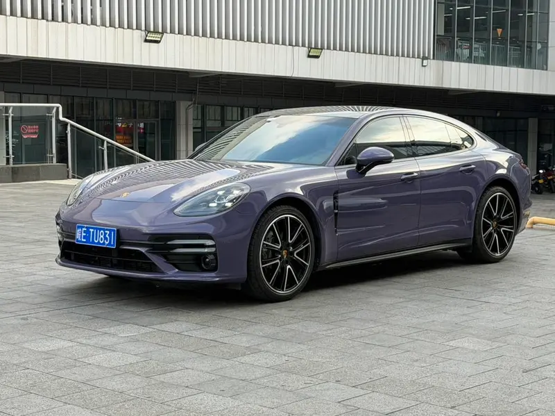 Porsche Panamera, 2019