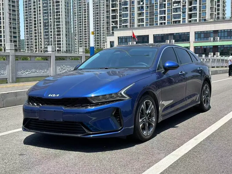 Kia K5, 2021