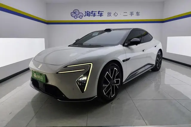 Avatr 06 Ultra 4WD Electric Edition, 2025 — фото 1