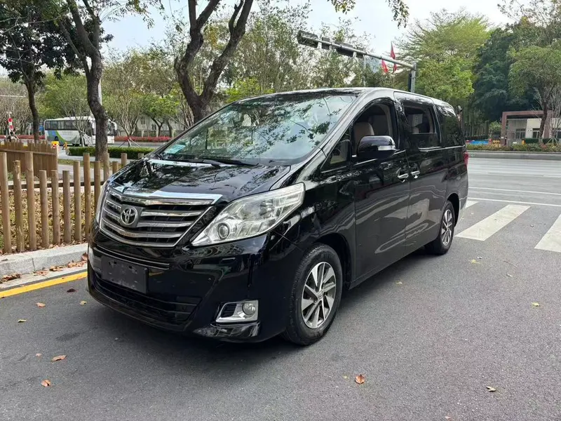 Toyota Alphard, 2012