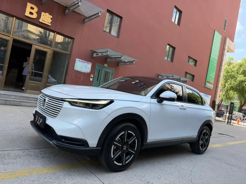 Honda Vezel 1.5L CVT Edition, 2023 — фото 1