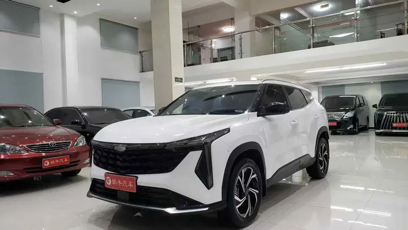 Geely Boyue COOL 1.5T Smart Connected +, 2023 — фото 1