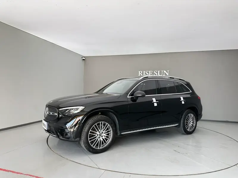 Mercedes-Benz GLC GLC 300 L 4MATIC Version 7 Seater, 2023 — фото 1