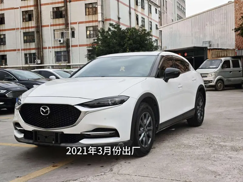 Mazda CX-4 2.0L 2WD Blue Explorer Edition, 2021 — фото 1