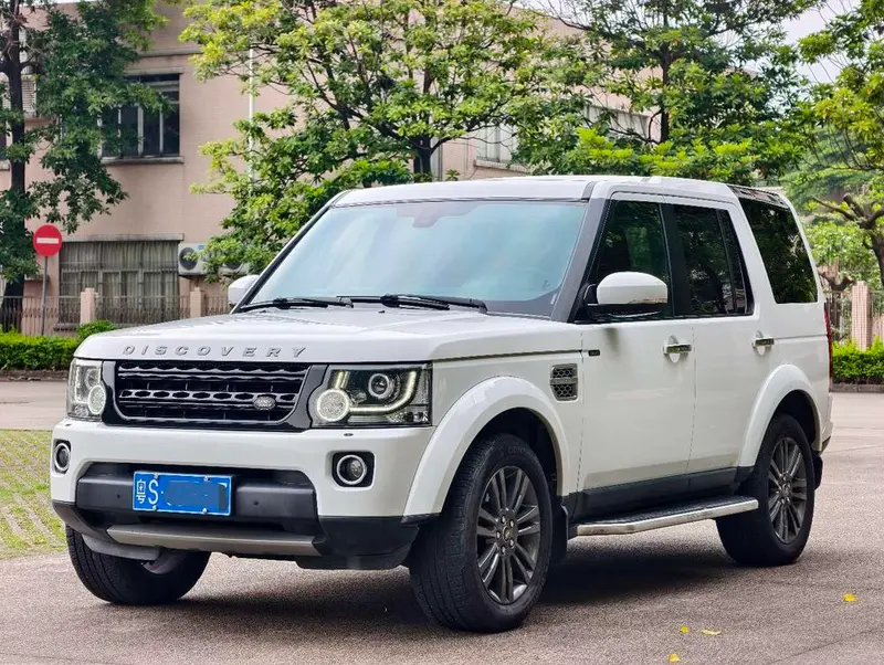 Land Rover Discovery 3.0 SDV6 HSE Diesel Edition, 2014 — фото 1