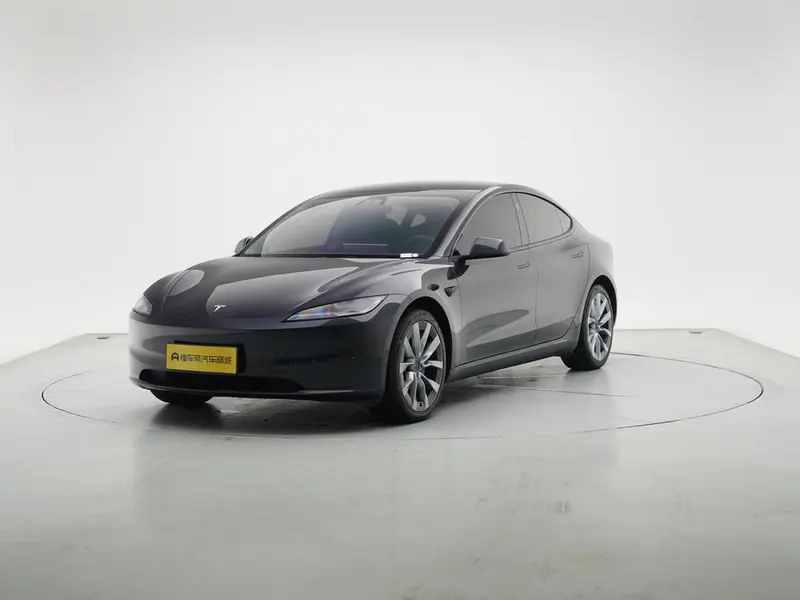 Tesla Model 3, 2023