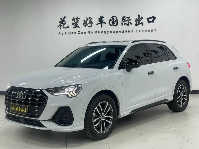 Audi Q3, 2022