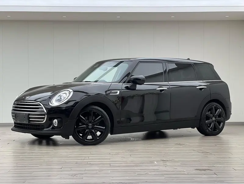 MINI CLUBMAN 1.5T COOPER, 2019 — фото 1