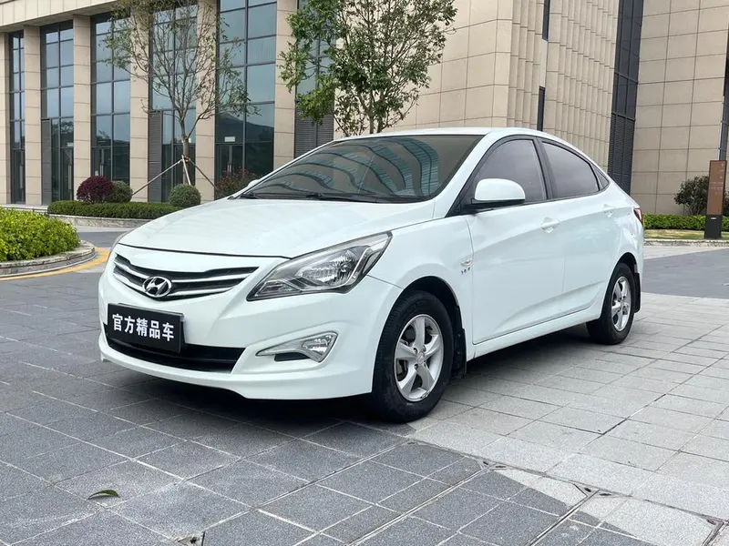 Hyundai Verna 1.4L Auto Smart Version GLS, 2016 — фото 1