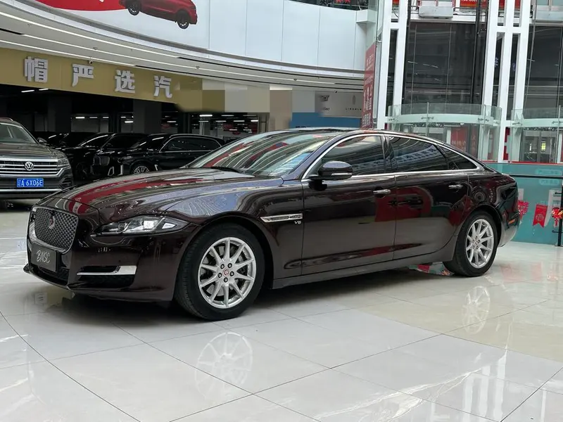 Jaguar XJ, 2016