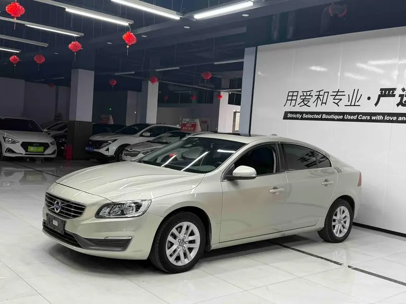 Volvo S60 S60L T3 Edition, 2018 — фото 1