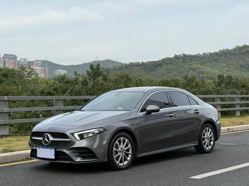 Mercedes-Benz A-Class A 200 L Sport Fashion Edition, 2021 — фото 1