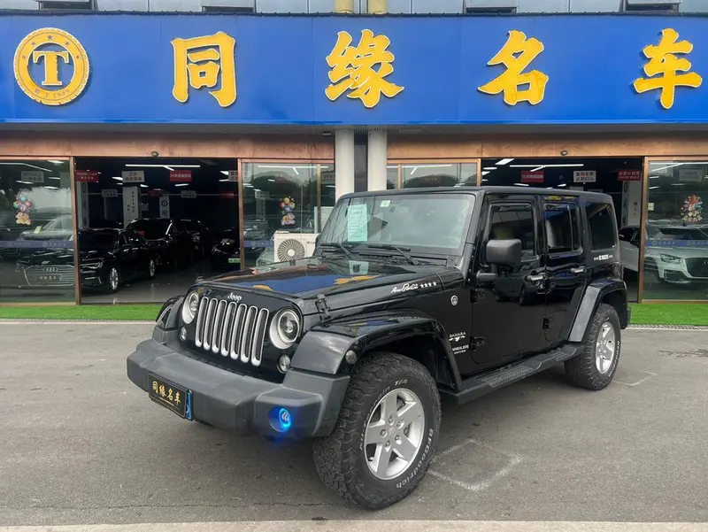 Jeep Wrangler, 2015