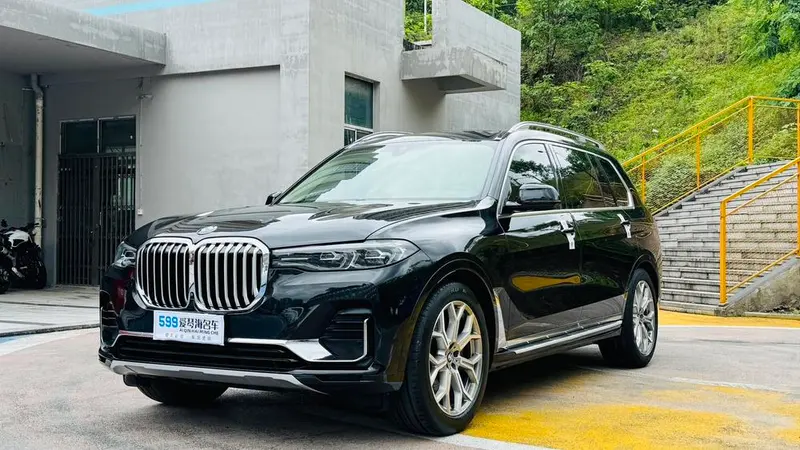 BMW X7, 2021