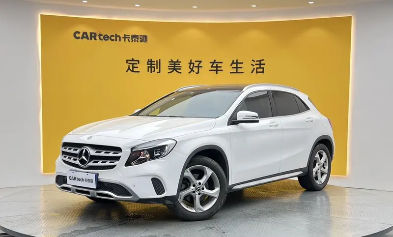 Mercedes-Benz GLA GLA 200 Version, 2019 — фото 1