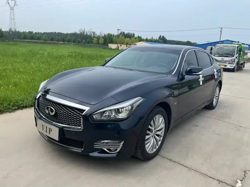Infiniti Q70, 2018