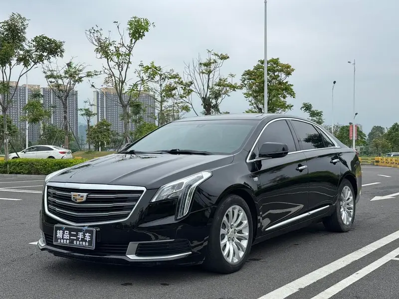 Cadillac XTS 28T Version, 2018 — фото 1