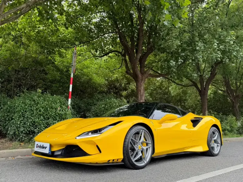 Ferrari F8, 2021