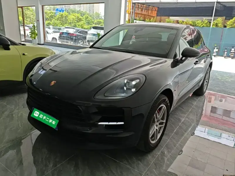 Porsche Macan, 2019 — фото 1
