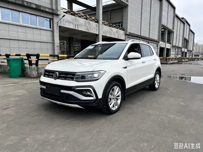 Volkswagen T-Cross, 2020 — фото 1