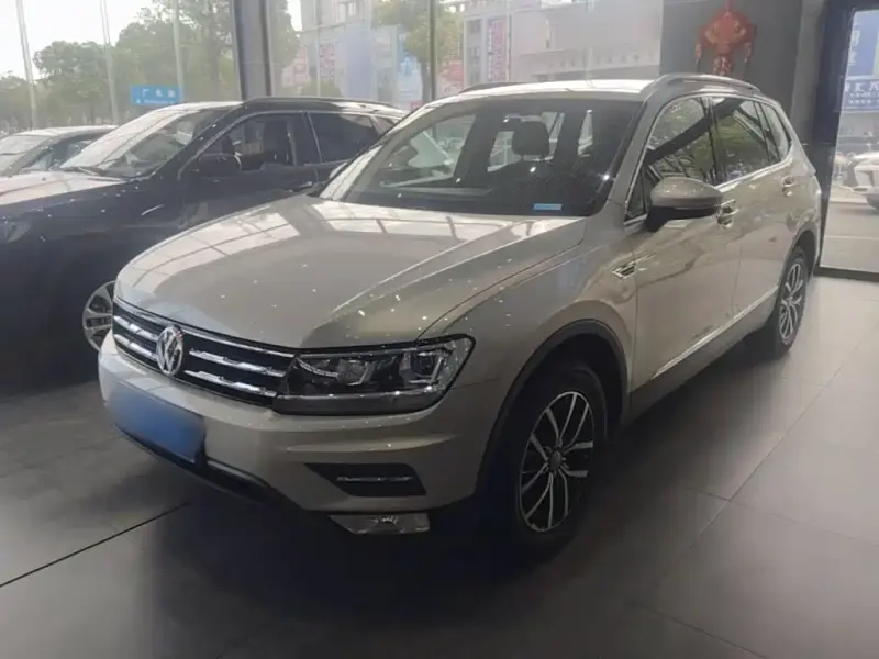 Volkswagen Tiguan L, 2018