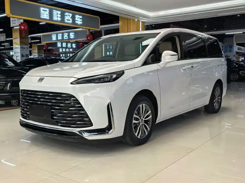 Buick GL8, 2025