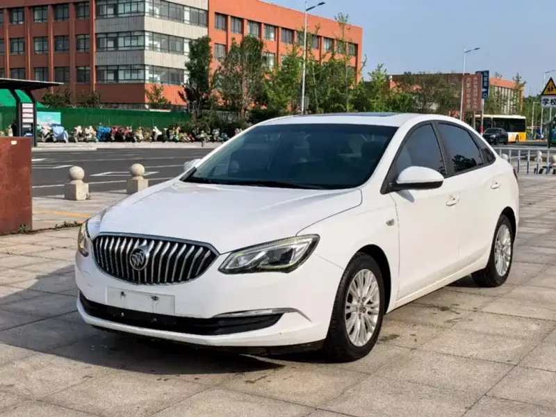 Buick Excelle, 2015