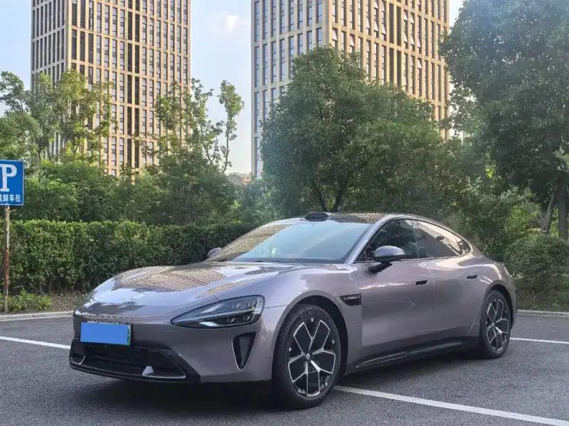 Xiaomi SU7, 2025