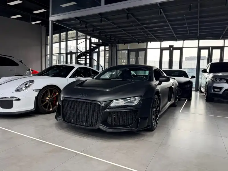 Audi R8, 2010