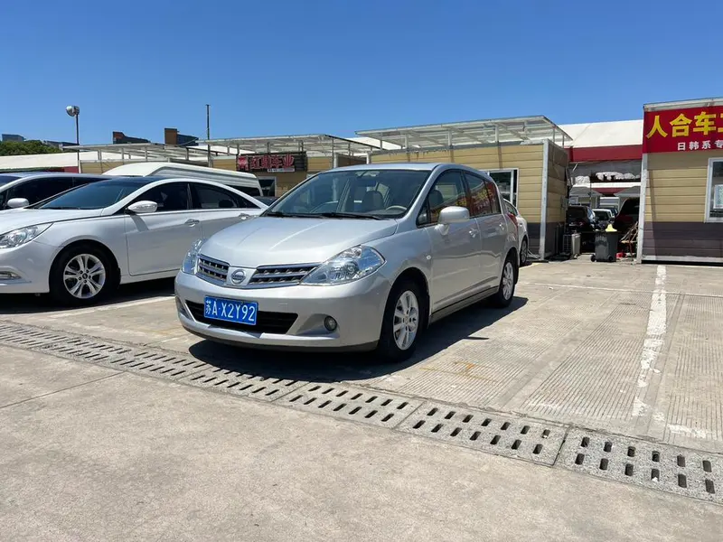 Nissan Tiida, 2011