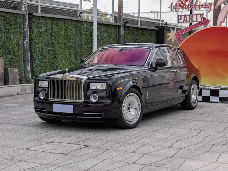 Rolls-Royce Phantom, 2012