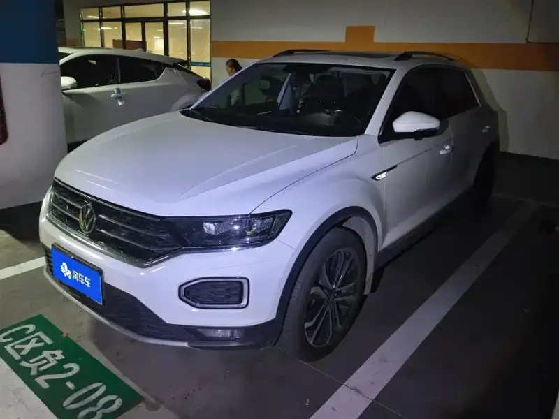 Volkswagen T-Roc, 2022