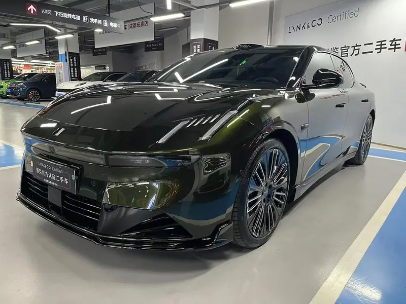 Lynk & Co 10 EM-P, 2025