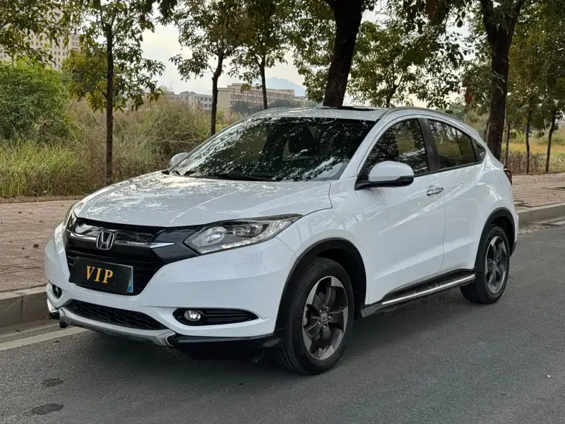 Honda Vezel, 2017 — фото 1