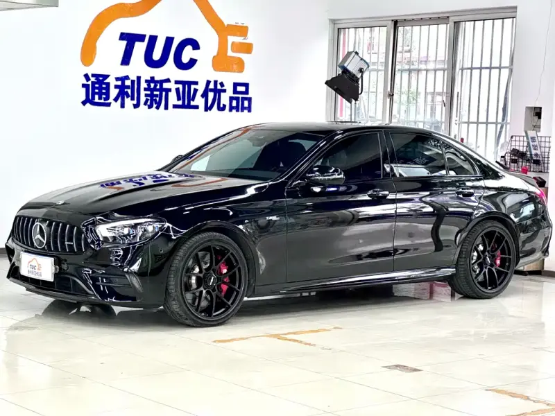 Mercedes-Benz E-Class AMG, 2023