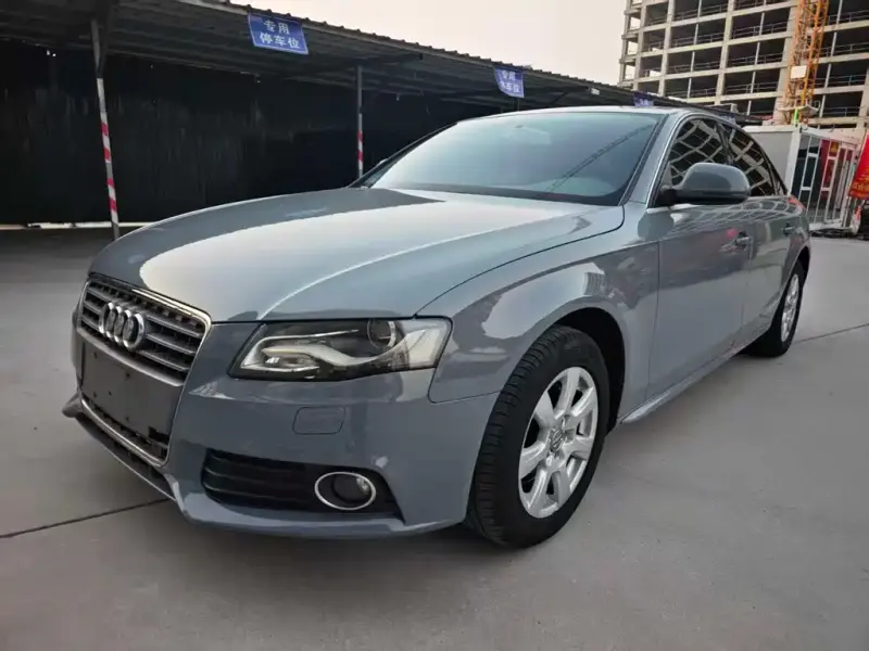 Audi A4L, 2012