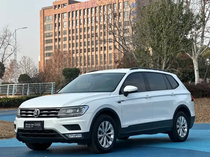 Volkswagen Tiguan L, 2018
