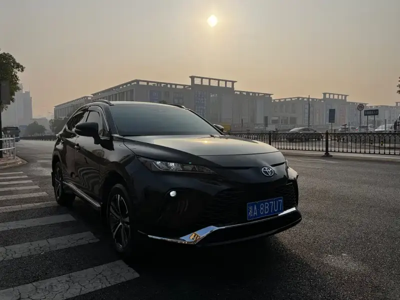 Toyota Venza, 2024