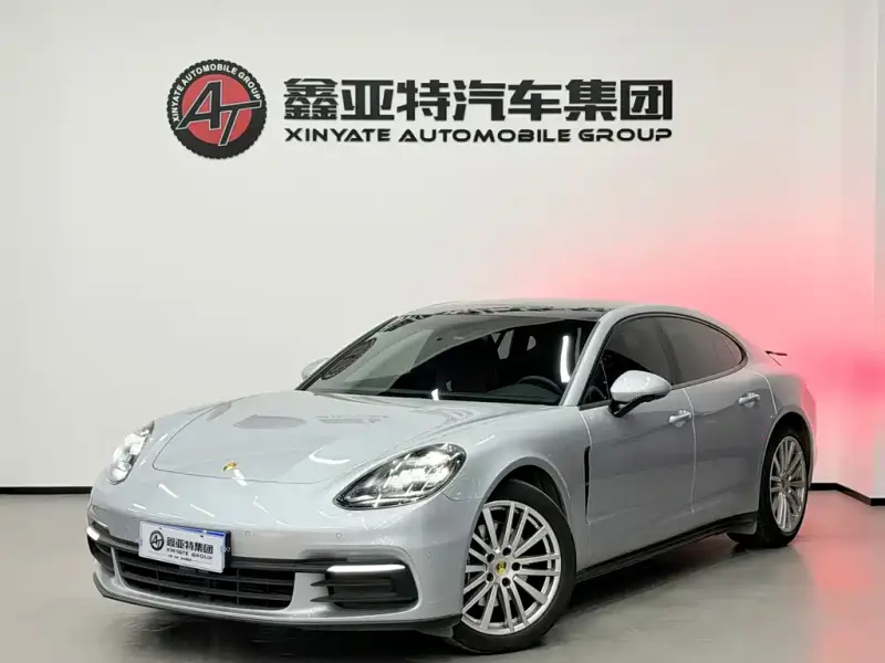 Porsche Panamera, 2018