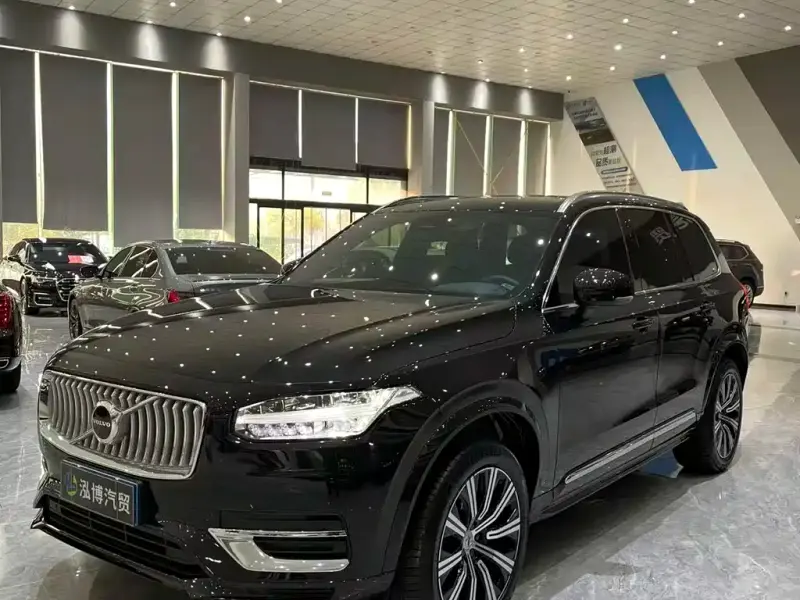 Volvo XC90, 2025