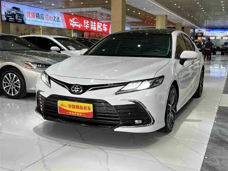 Toyota Camry, 2022