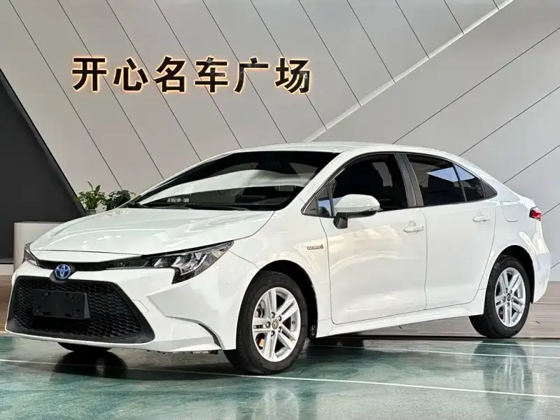 Toyota Levin, 2022 — фото 1