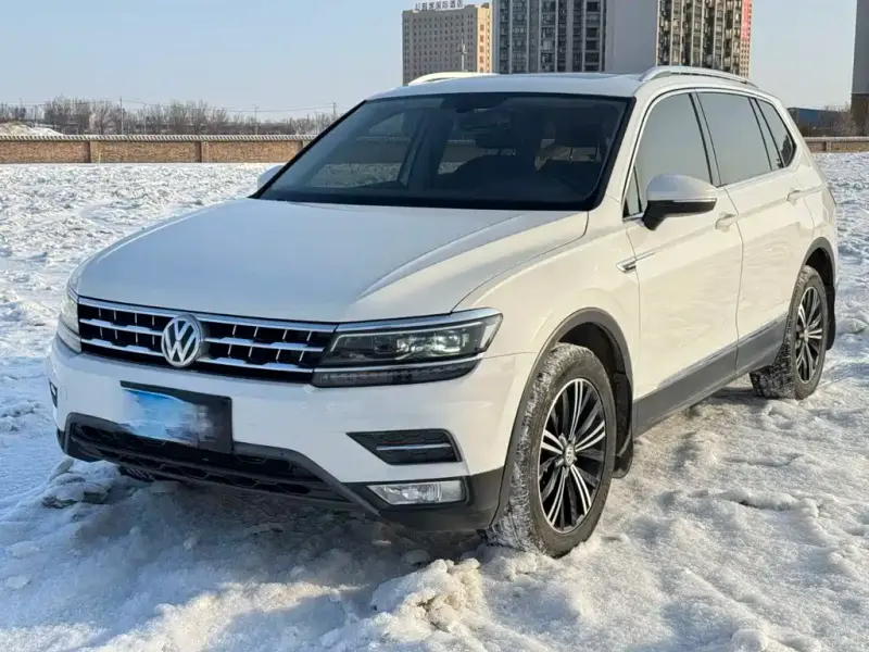 Volkswagen Tiguan L, 2018