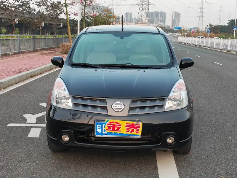 Nissan Livina, 2007