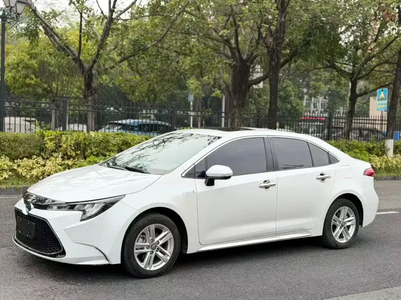 Toyota Levin, 2021 — фото 1