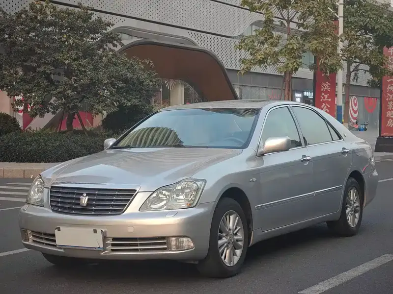Toyota Crown, 2007