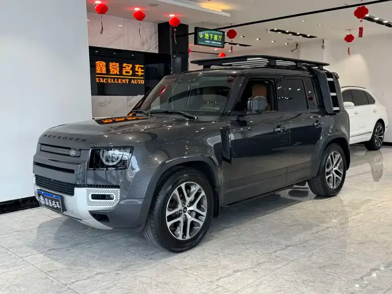 Land Rover Defender, 2022