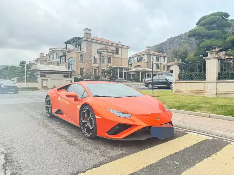 Lamborghini Huracán, 2022