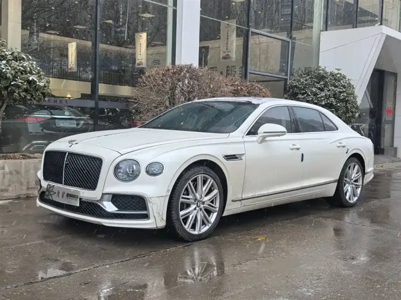 Bentley Flying Spur PHEV, 2024